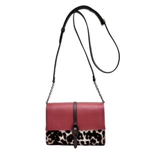 COCCINELLE E5RCO550101 790 премиум класса в бутиках Monte Rosso
