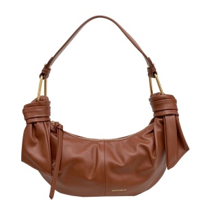 COCCINELLE [110004] премиум класса в бутиках Monte Rosso