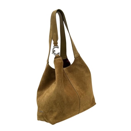 COCCINELLE [109999] премиум класса в бутиках Monte Rosso