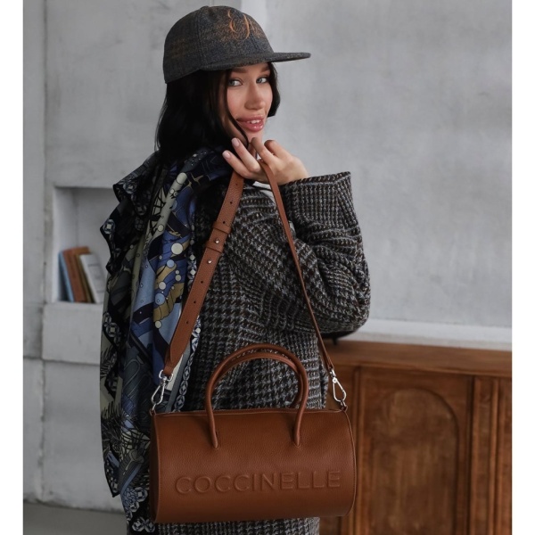 COCCINELLE [107064] премиум класса в бутиках Monte Rosso