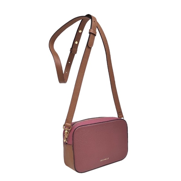 COCCINELLE E5RWF55 I101 804 премиум класса в бутиках Monte Rosso