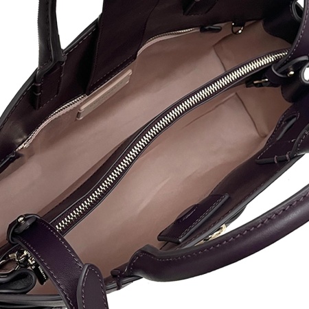 COCCINELLE [109115] премиум класса в бутиках Monte Rosso