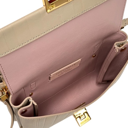 COCCINELLE [110034] премиум класса в бутиках Monte Rosso