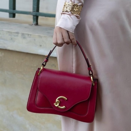 COCCINELLE E1SSL120101 R16 премиум класса в бутиках Monte Rosso